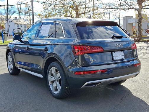 2019 Audi Q5 2.0T Premium Plus