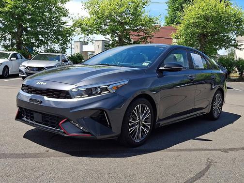 Gravity Gray 2022 Kia Forte GT-Line