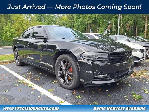 Pitch Black Clearcoat 2021 Dodge Charger SXT