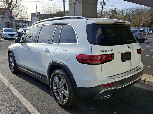 2022 Mercedes-Benz GLB 250 4MATIC