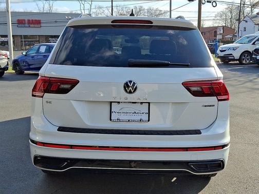 2022 Volkswagen Tiguan 2.0T SE R-Line Black 4MOTION