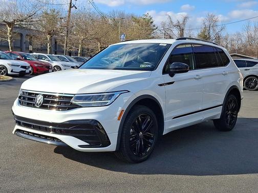 2022 Volkswagen Tiguan 2.0T SE R-Line Black 4MOTION