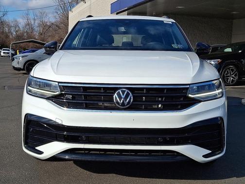 2022 Volkswagen Tiguan 2.0T SE R-Line Black 4MOTION