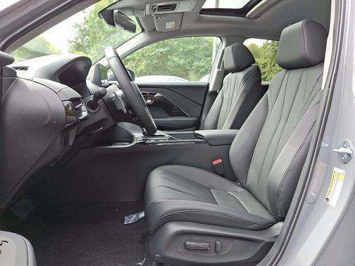 2025 Acura ADX