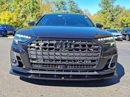 2024 Audi S8 4.0T