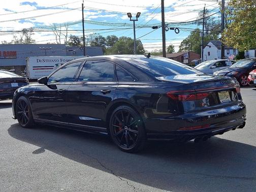 2024 Audi S8 4.0T