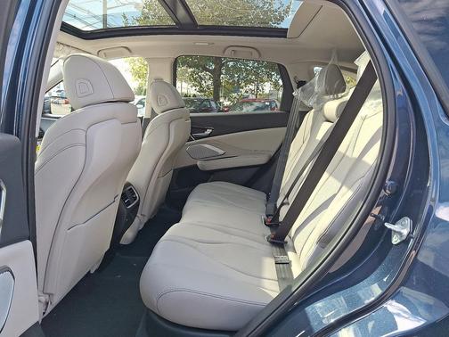2025 Acura RDX Technology Package