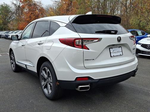 2025 Acura RDX Technology Package