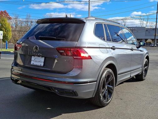 2024 Volkswagen Tiguan 2.0T SE R-Line Black 4MOTION