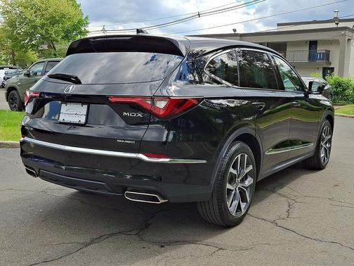 Majestic Black Pearl 2023 Acura MDX Technology Package