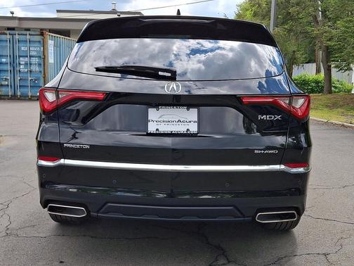 Majestic Black Pearl 2023 Acura MDX Technology Package