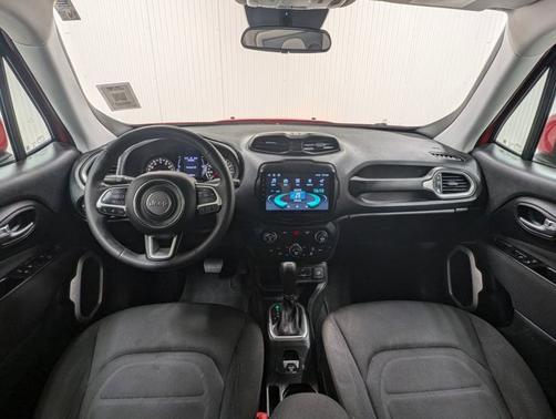 2020 Jeep Renegade LATITUDE