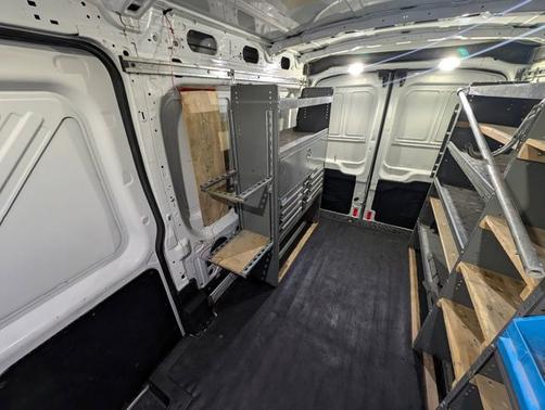 2017 Ford Transit-250 148 WB MEDIUM ROOF CARGO