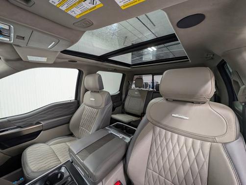 2025 Ford F-150 PLATINUM