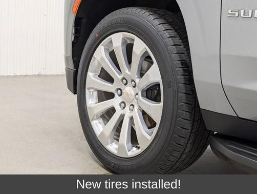 Sterling Gray Metallic 2024 Chevrolet Suburban PREMIER