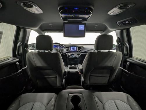 2020 Chrysler Pacifica TOURING