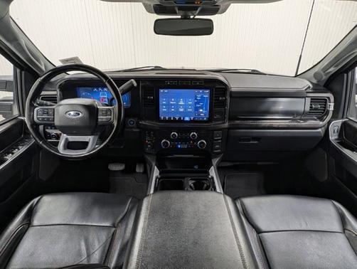 2023 Ford F-350 LARIAT SUPER DUTY