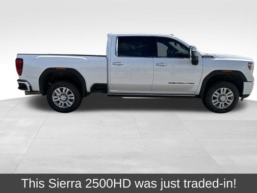 White Frost Tricoat 2023 GMC Sierra 1500 DENALI