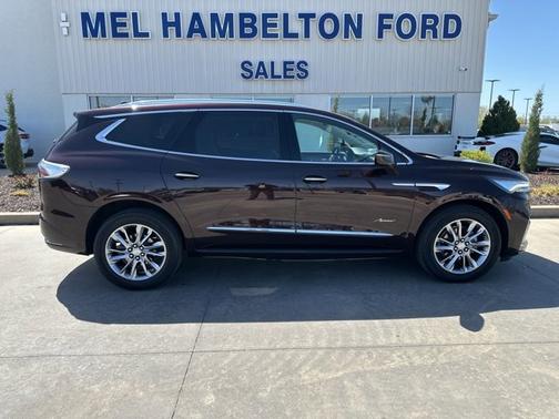 2022 Buick Enclave AVENIR