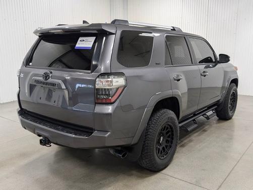 2020 Toyota 4Runner SR5