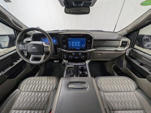 2024 Ford F-150 PLATINUM