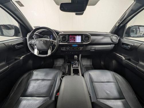 2021 Toyota Tacoma LIMITED