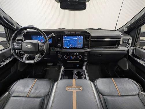 ICONIC SILVER 2023 Ford F-250 PLATINUM