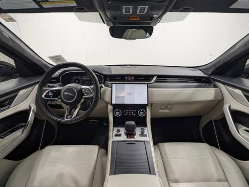 2023 Jaguar F-PACE SVR