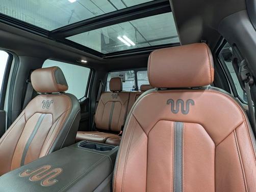 2021 Ford F-350 KING RANCH