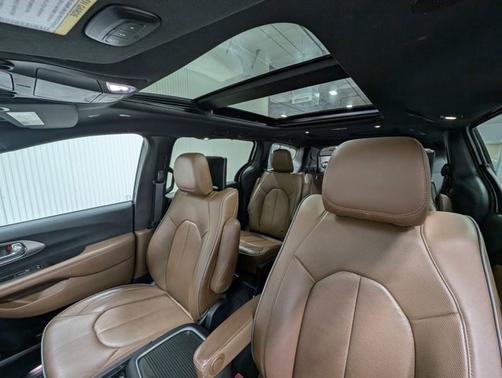 2021 Chrysler Pacifica LIMITED