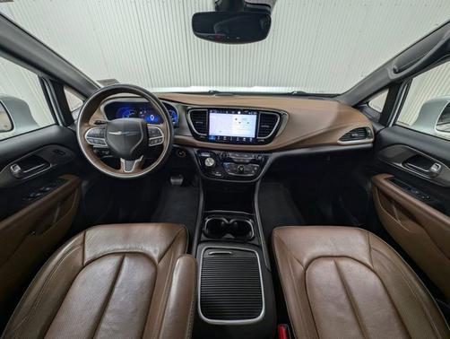 2021 Chrysler Pacifica LIMITED