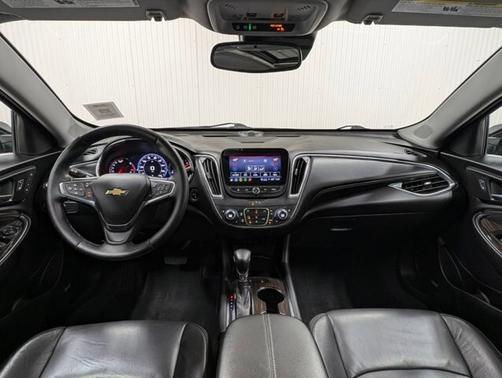 2024 Chevrolet Malibu LT W/2LT