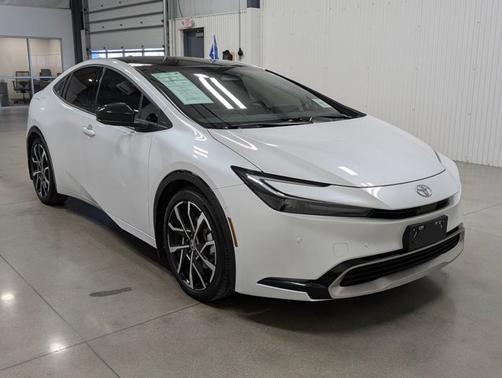 2024 Toyota Prius Prime XSE PREMIUM