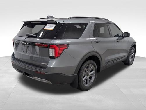 CARBONIZED GRAY METALLIC 2026 Ford Explorer ACTIVE