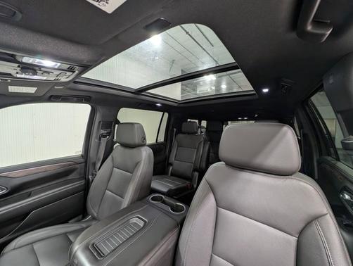 2022 Chevrolet Suburban Z71