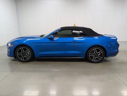 2021 Ford Mustang ECOBOOST PREMIUM