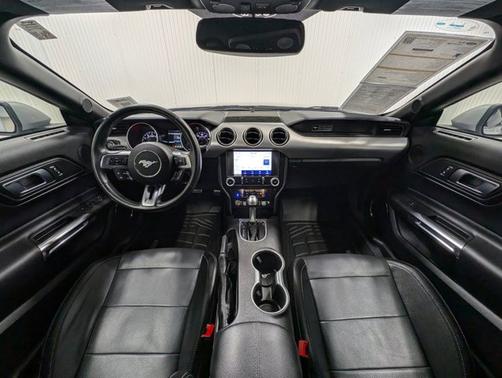 2020 Ford Mustang ECOBOOST PREMIUM
