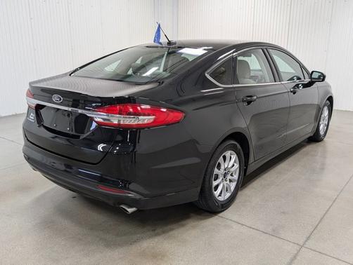 2018 Ford Fusion S