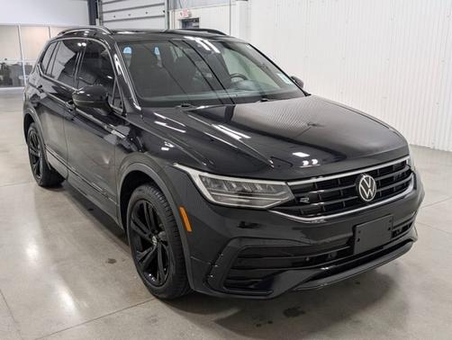 2023 Volkswagen Tiguan 2.0T SE R-LINE BLACK