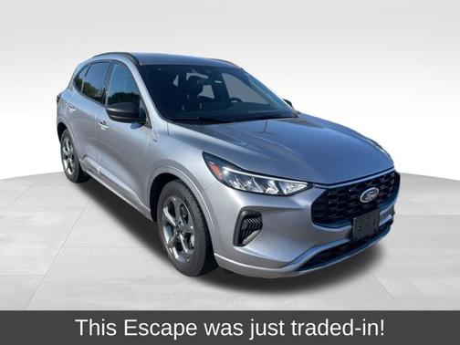 ICONIC SILVER METALLIC 2023 Ford Escape ST-LINE