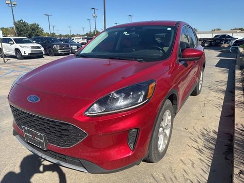 2021 Ford Escape SE