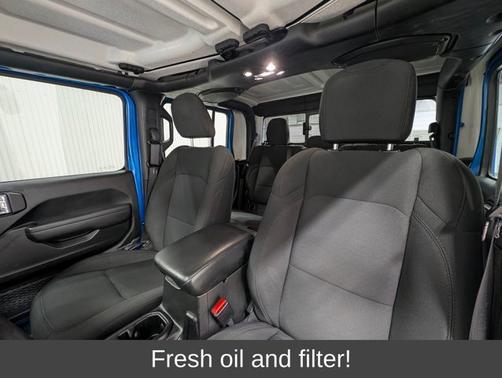 Hydro Blue Pearlcoat 2023 Jeep Gladiator SPORT