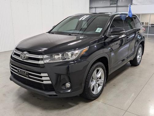 2017 Toyota Highlander LIMITED