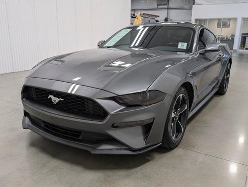 2021 Ford Mustang ECOBOOST