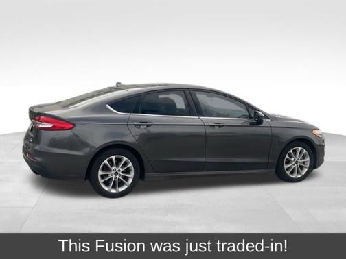 MAGNETIC METALLIC 2019 Ford Fusion SE