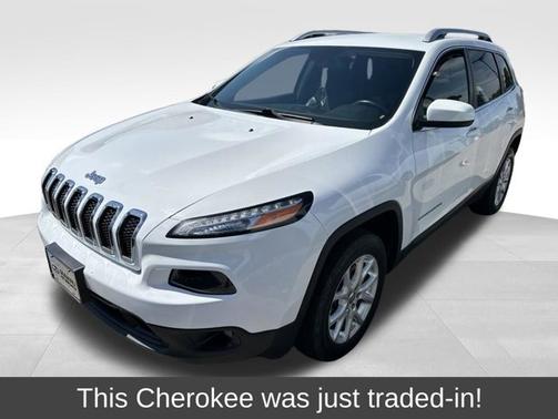 Bright White Clearcoat 2018 Jeep Cherokee LATITUDE PLUS