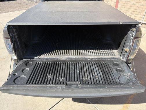 Granite Crystal Clearcoat Metallic 2018 RAM 1500 SLT