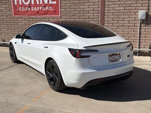 2025 Tesla Model 3 Long Range