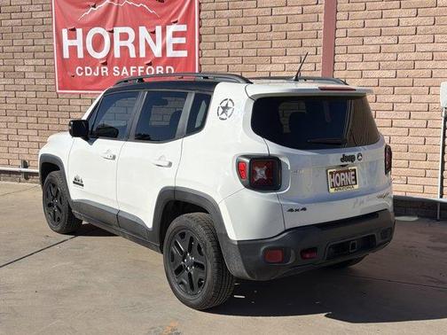 2017 Jeep Renegade Trailhawk