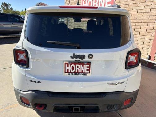 2017 Jeep Renegade Trailhawk